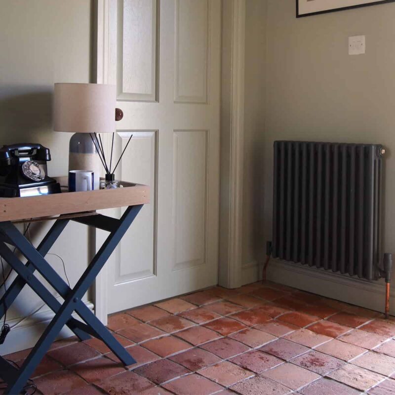 KR1 – Reclaimed Terracotta Tiles