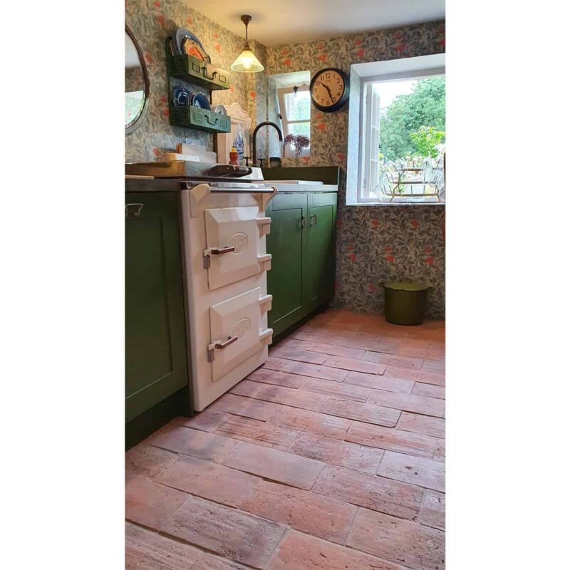 KR3 – Reclaimed Terracotta Tiles