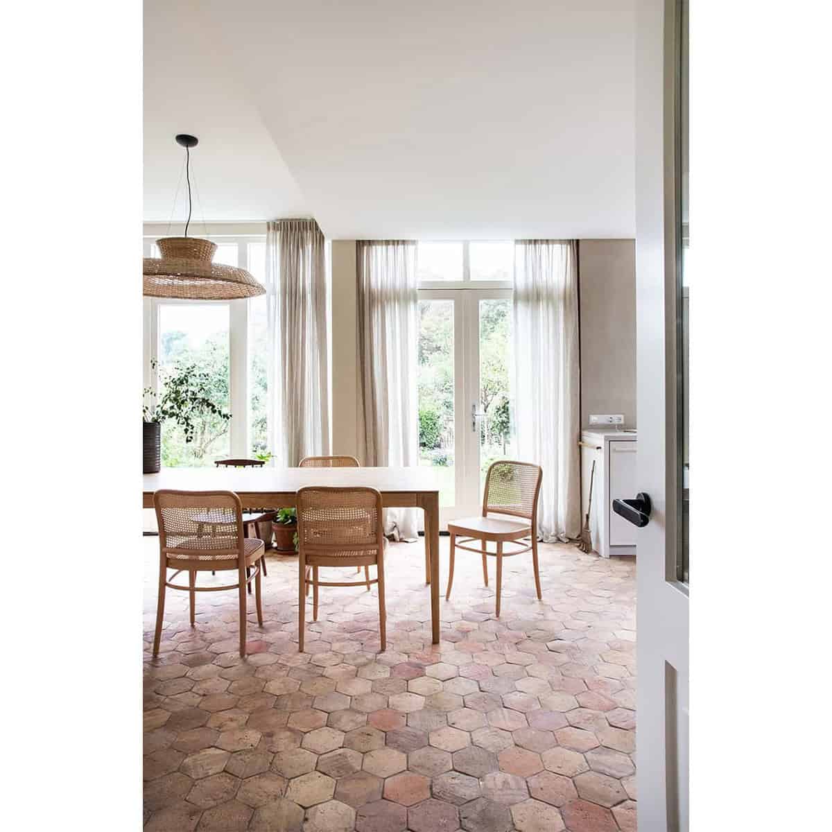 KY2 - Reclaimed Hex Terracotta Tiles - Image 8