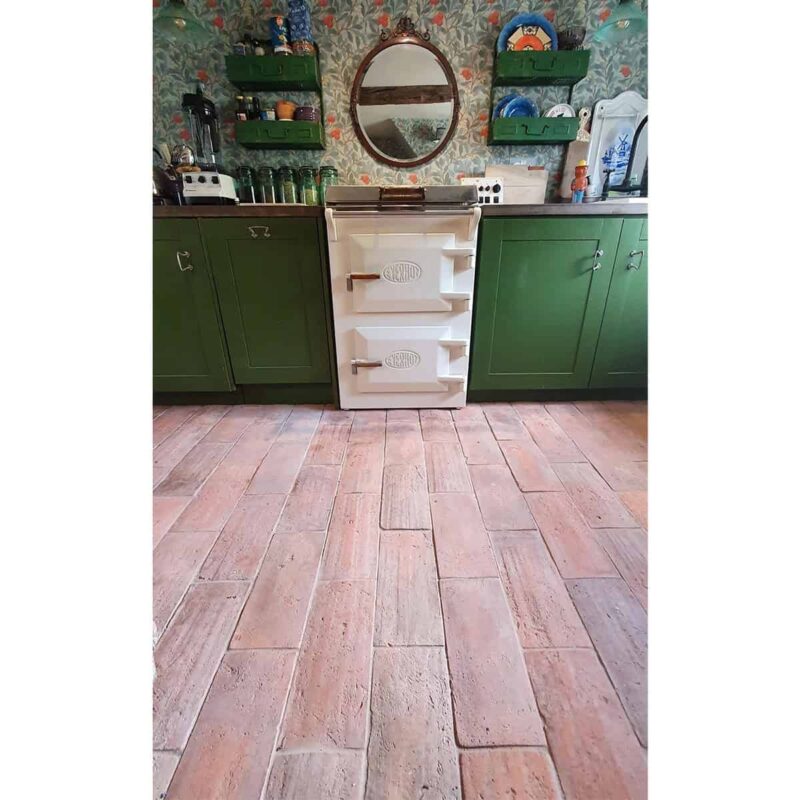 KR3 – Reclaimed Terracotta Tiles