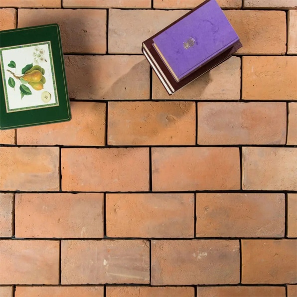 KR3 – Reclaimed Terracotta Tiles