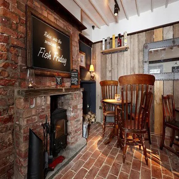 KR3 – Reclaimed Terracotta Tiles