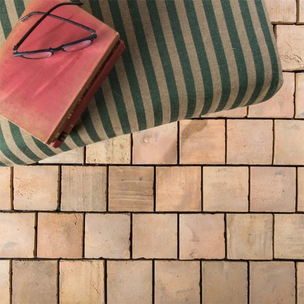 KY1 – Reclaimed Terracotta Tiles