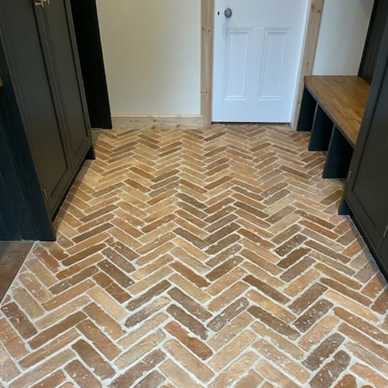ZAMP – Rustic Brick Tile