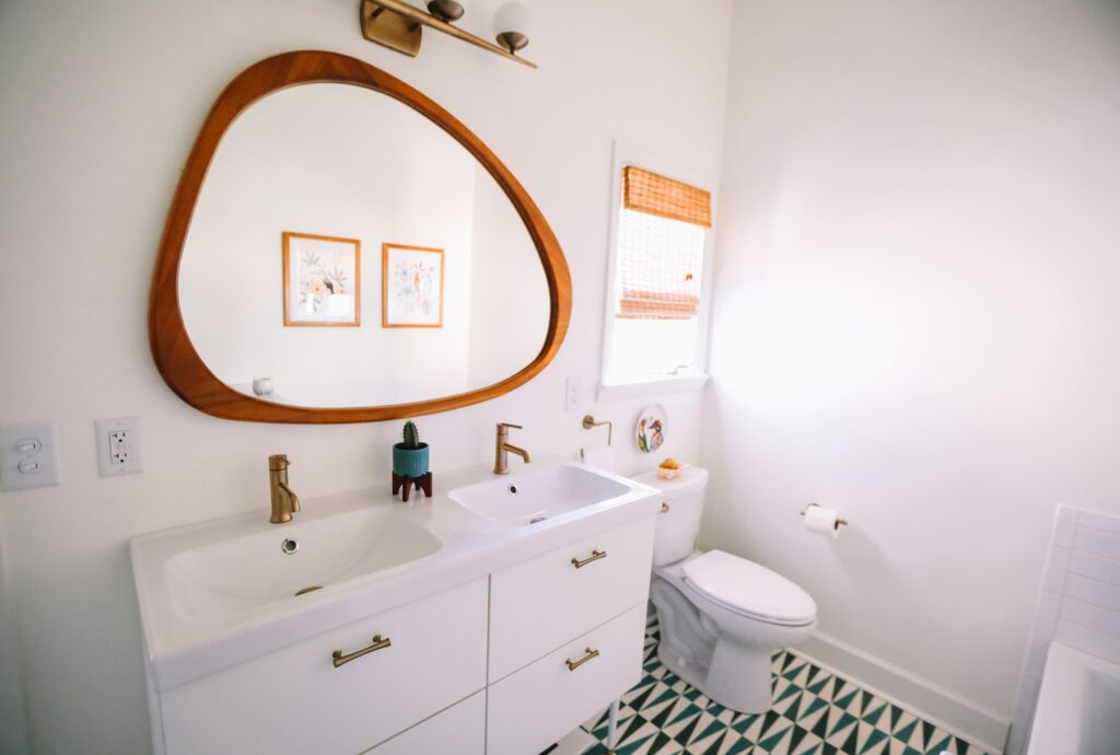 small bathroom floor tiles ideas